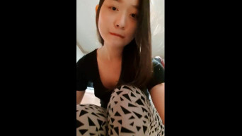 뒤에 남동생 있는데 자위하는 밍뜌