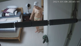 신작IP ✨ 턱걸이봉_안방 탈의부부