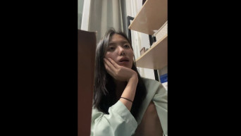 신작 ✨ 핑크잠옷녀 【소주병녀 】 _담타 후 자위분수