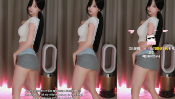 새라_25.09.02 초미니스커트 팬티리액션