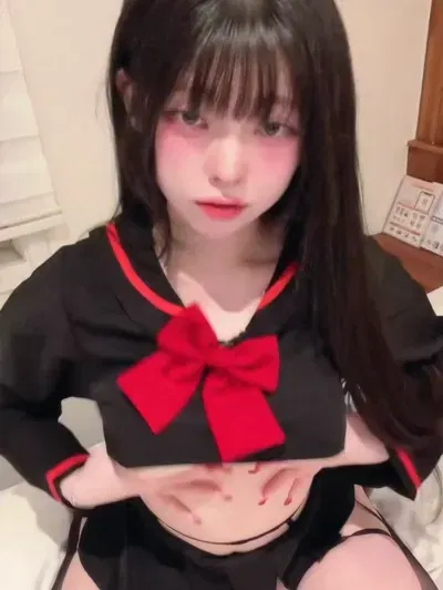yudiiimaru (유디) Nude Boobs