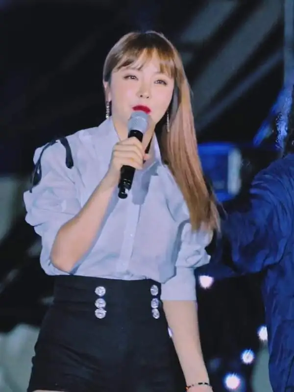 Found this hot Kpop idol and me, on fire, getting ready to grind against each other. What’s next? Only we know 😉 – @dancingqueen’s Sex Reel On koreanbj.club – TikTok Porn & Shorts